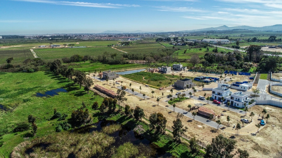  Bedroom Property for Sale in Croydon Gardens Estate Western Cape